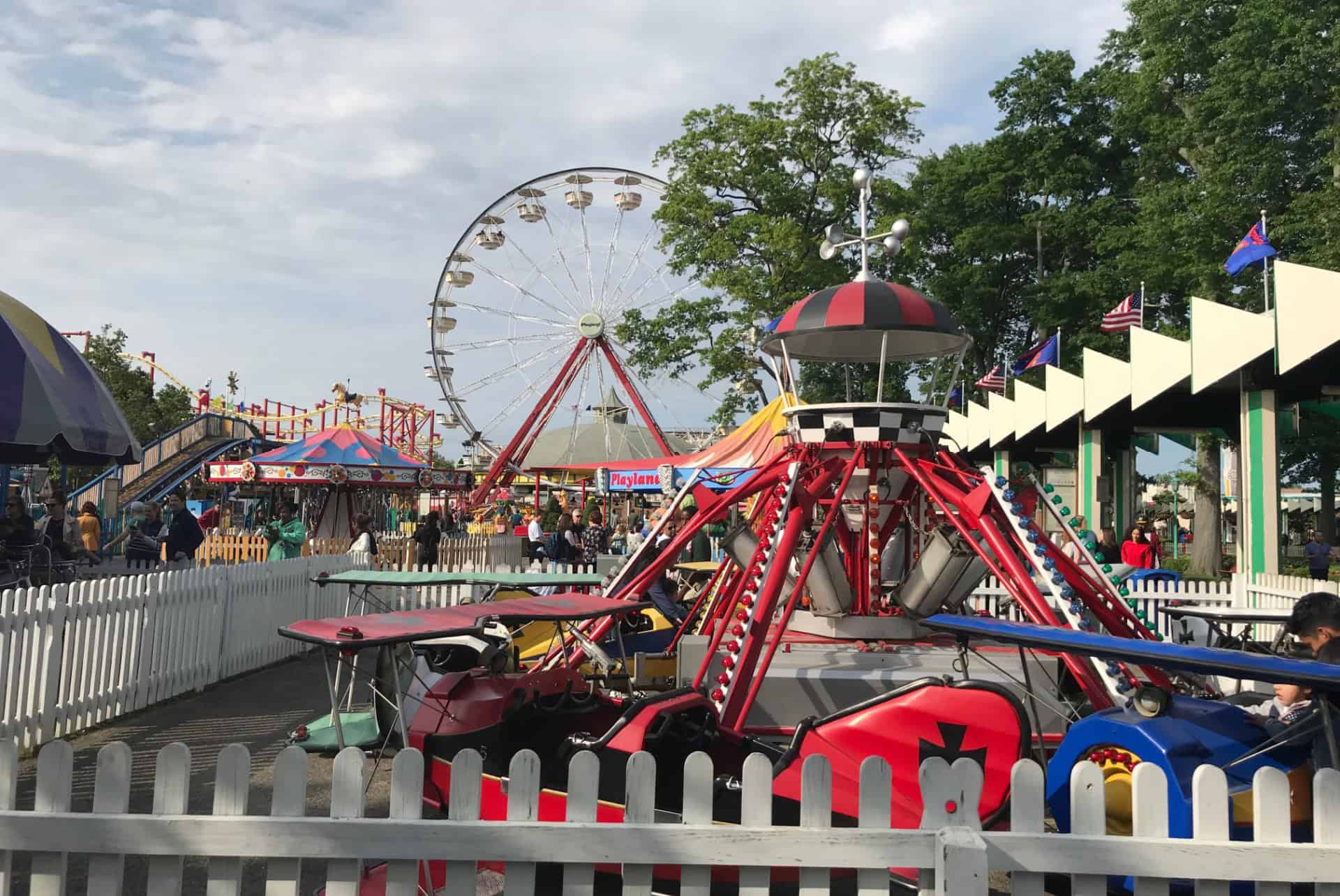 playland park parcs attractions new york