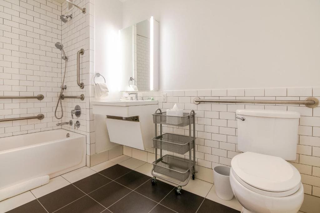 mint house 70 pine by kasa new york